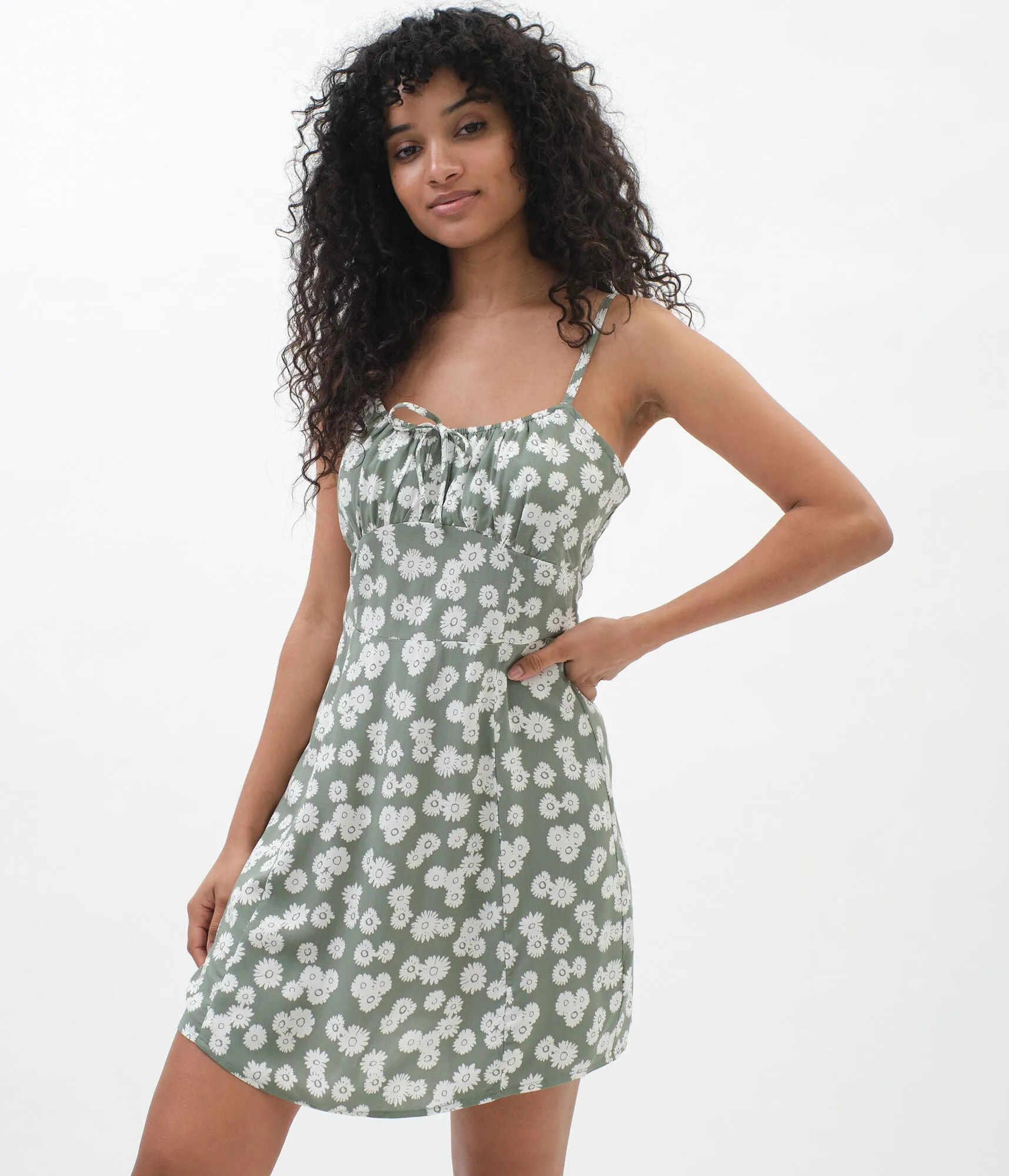 Aeropostale Floral Tie-Neck Empire Dress***