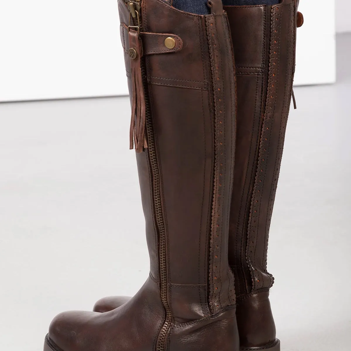 Ladies Tall Leather Boot