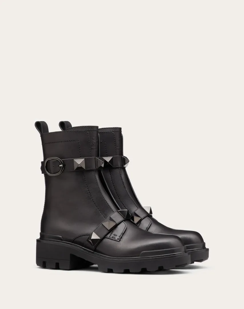VALENTINO GARAVANI - Roman Stud combat boot
