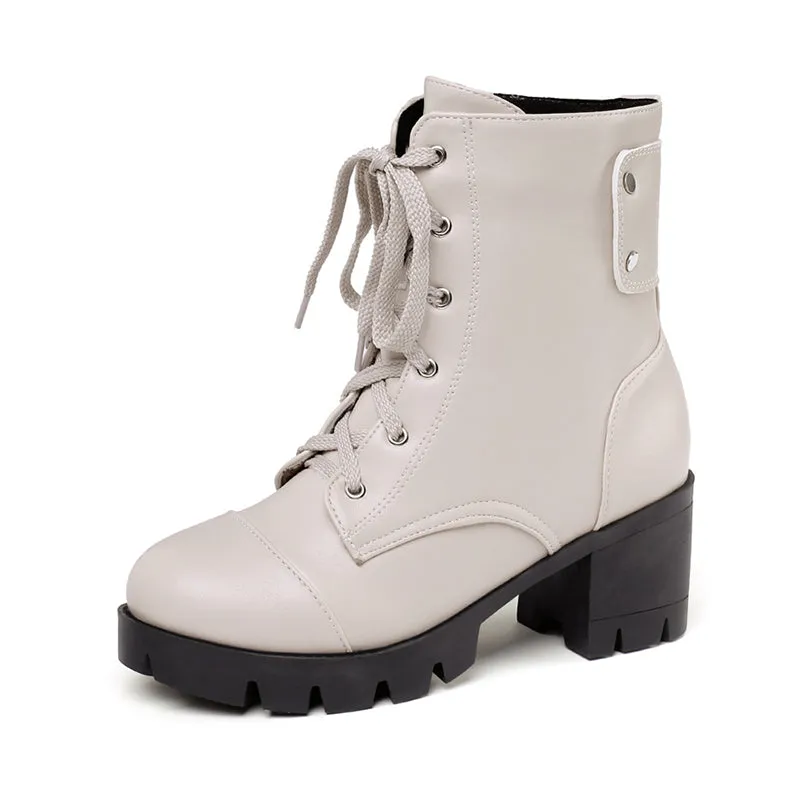 Women‘s chunky heels combat boots