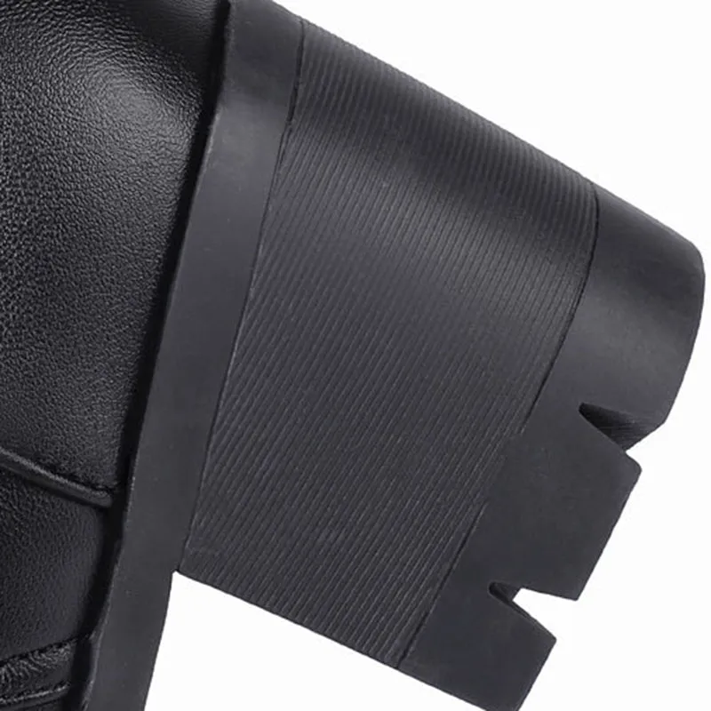 Women‘s chunky heels combat boots
