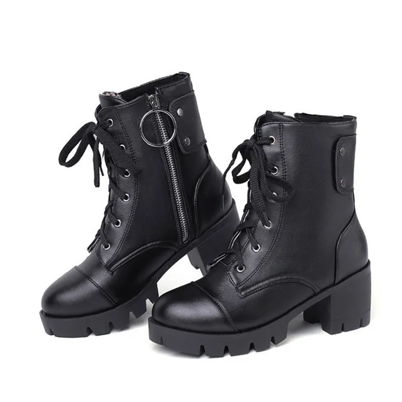 Women‘s chunky heels combat boots